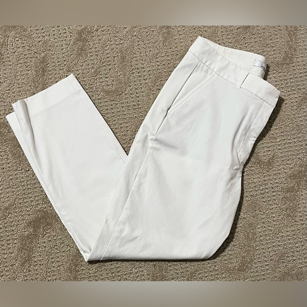 White House Black Market White Ankle Pants